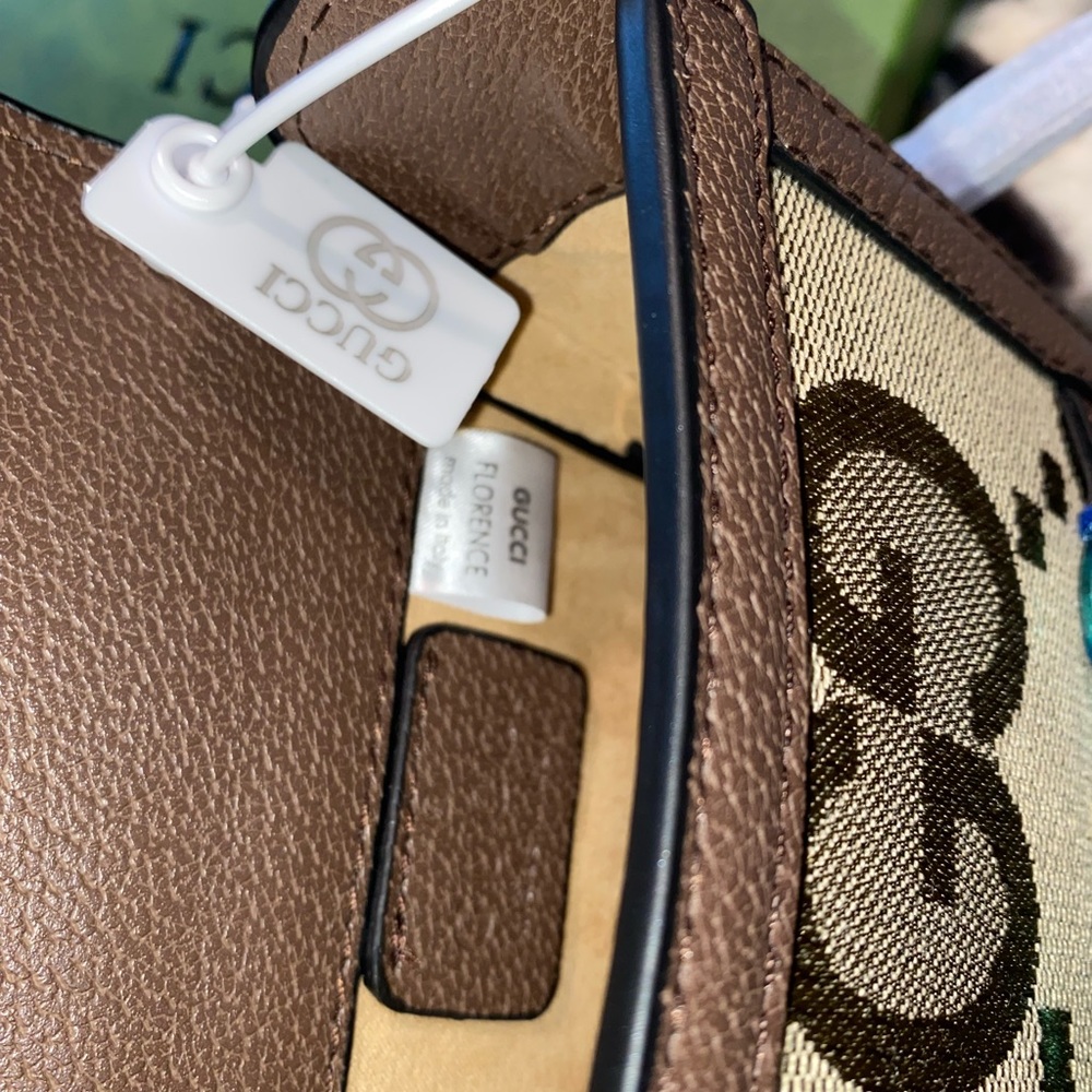 Wallet - Picture 4 of 5